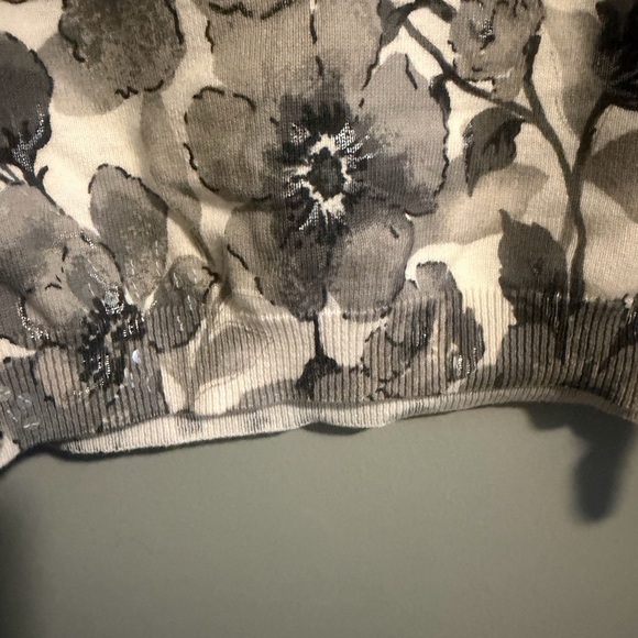 Alfred Dunner Gray Floral Embellished/ sequined long sleeve Sweater PL - Picture 4 of 8